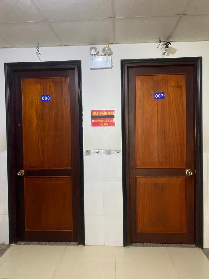 Nha Nghi Nam Phuong Bed & Breakfast Ha Tien Exterior photo